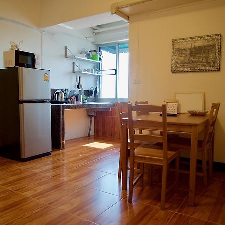 Studio Apartment 12 Floor Close To Mrt In Hua Mak Bangkok Extérieur photo