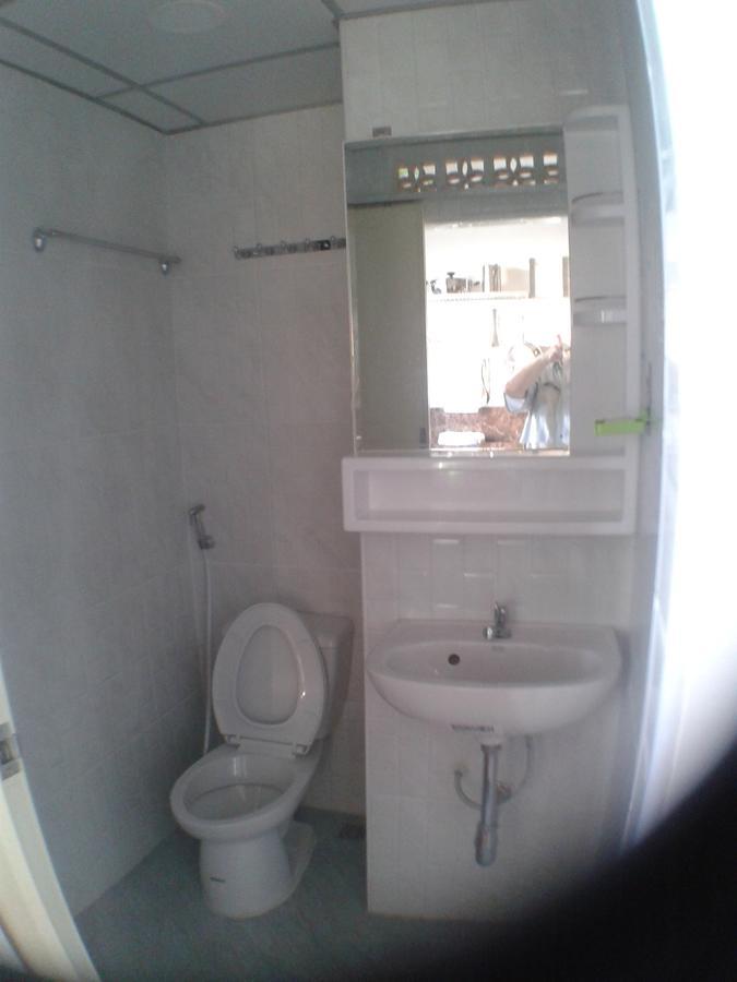 Studio Apartment 12 Floor Close To Mrt In Hua Mak Bangkok Extérieur photo
